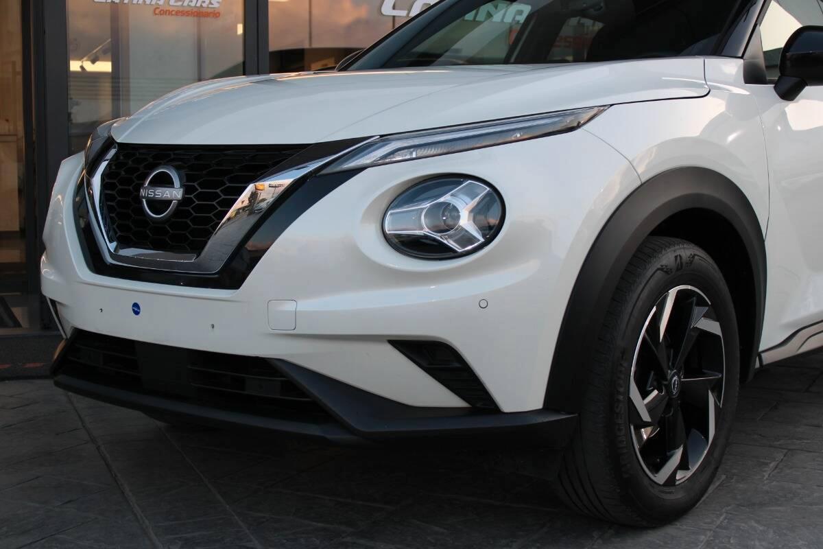 Nissan Juke 1.0 dig-t N-Connecta (Shadow) 114cv con CarPlay