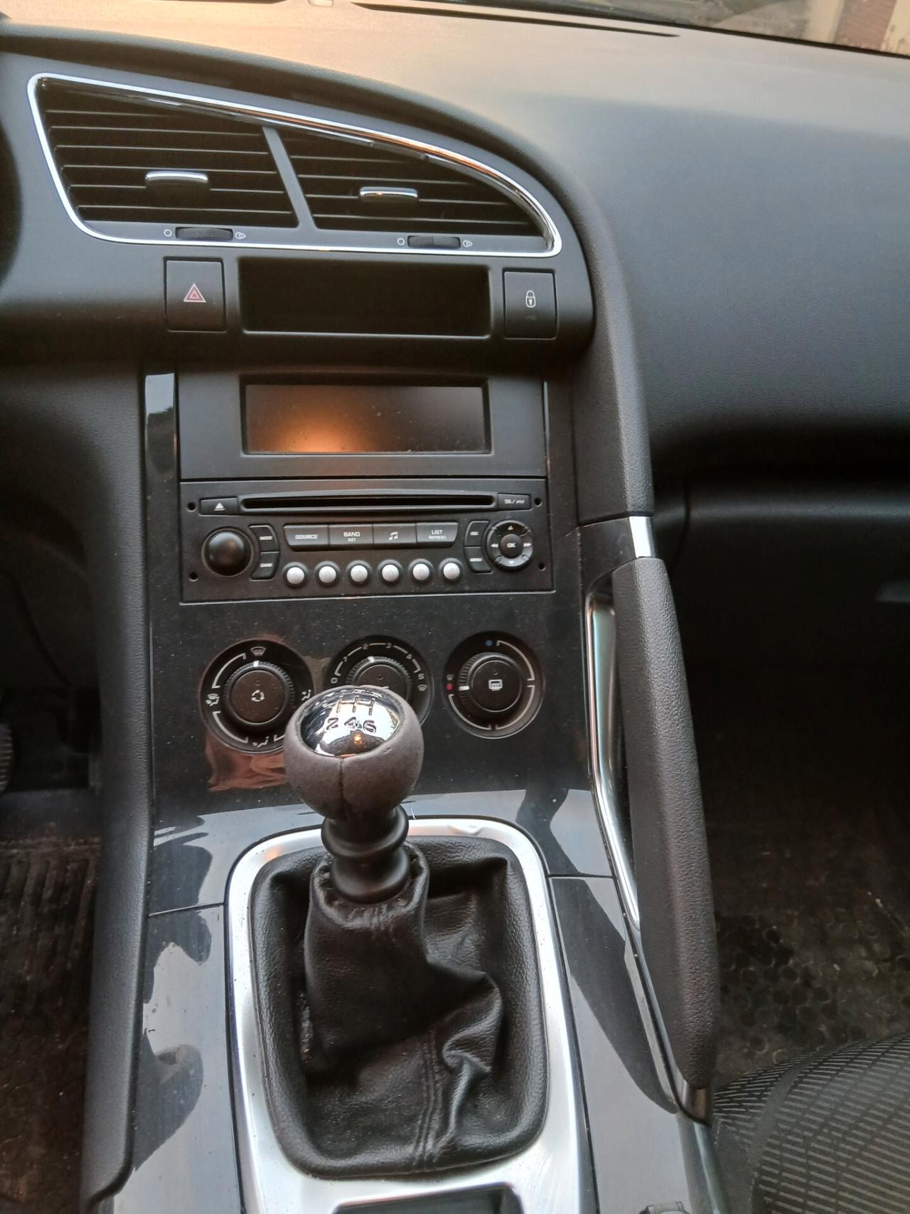 Peugeot 3008 1.6 diesel 112 cv