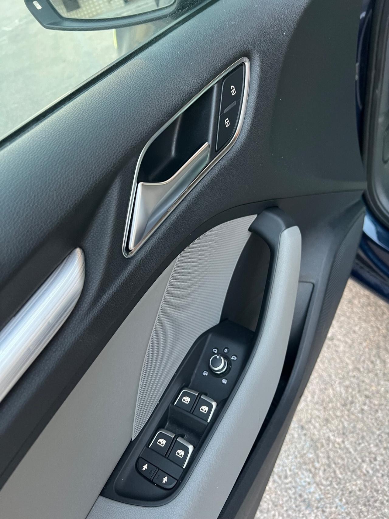 Audi A3 SPB 2.0 TDI Sport cockpit