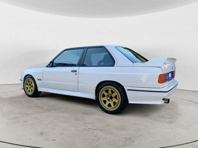 BMW M3 M3 E30