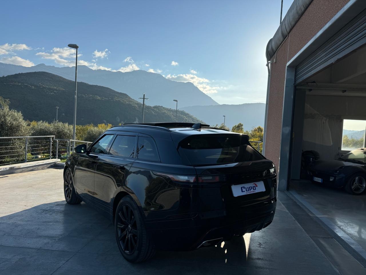 Land Rover Range Rover Velar Range Rover Velar 2.0D I4 240 CV R-Dynamic