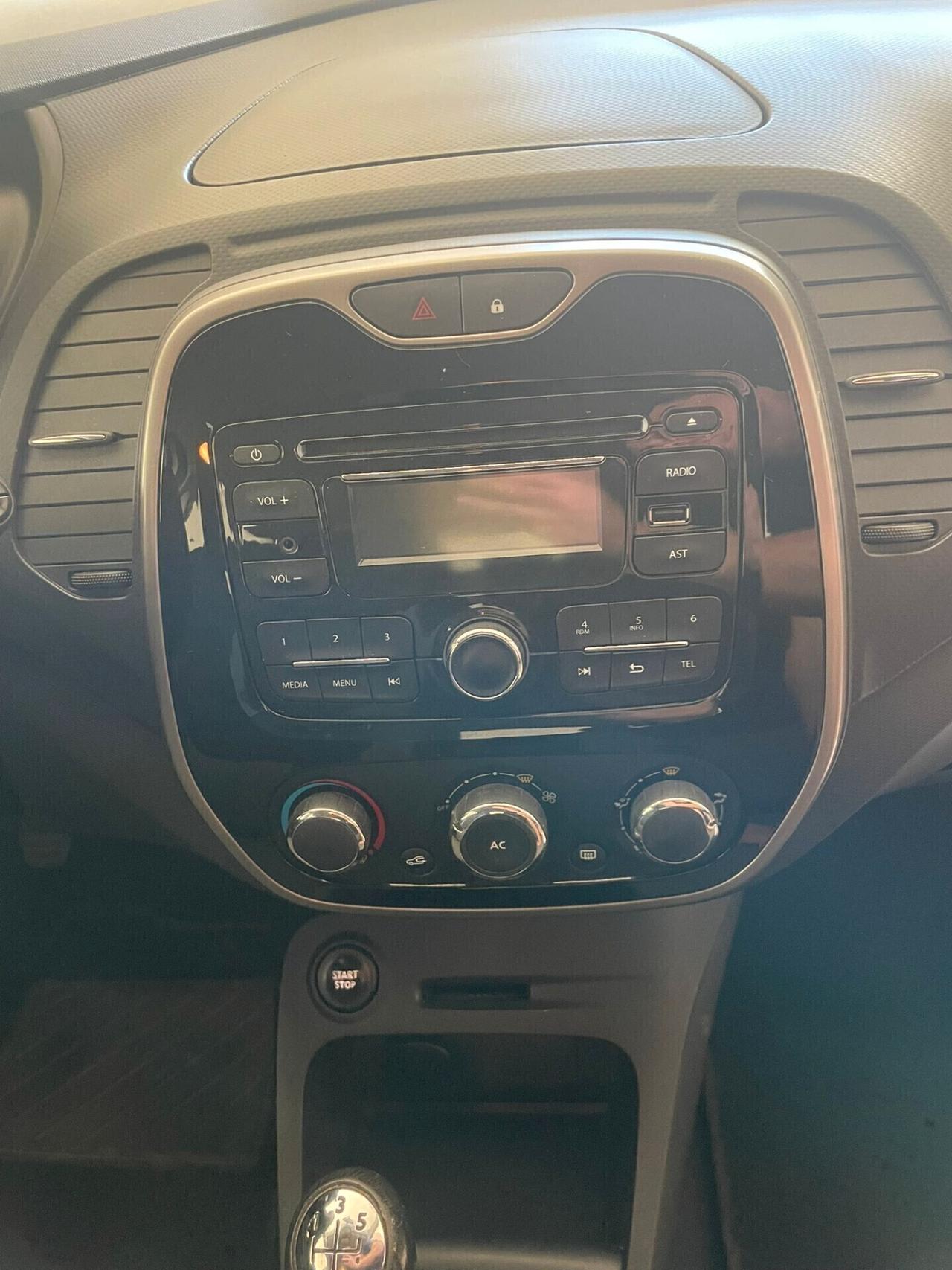 RENAULT CAPTUR 1.5 DCI 90 CV 98.000 KM