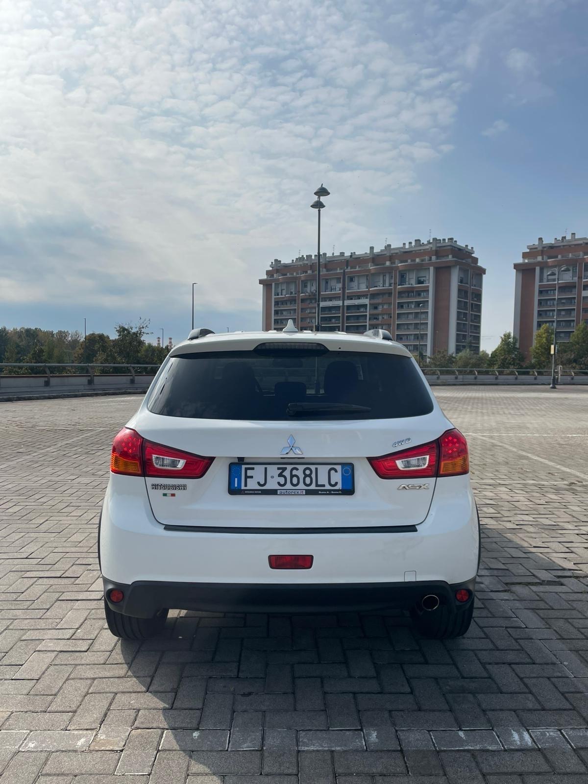 Mitsubishi ASX 2.2 DI-D 150 CV aut. 4WD Intense