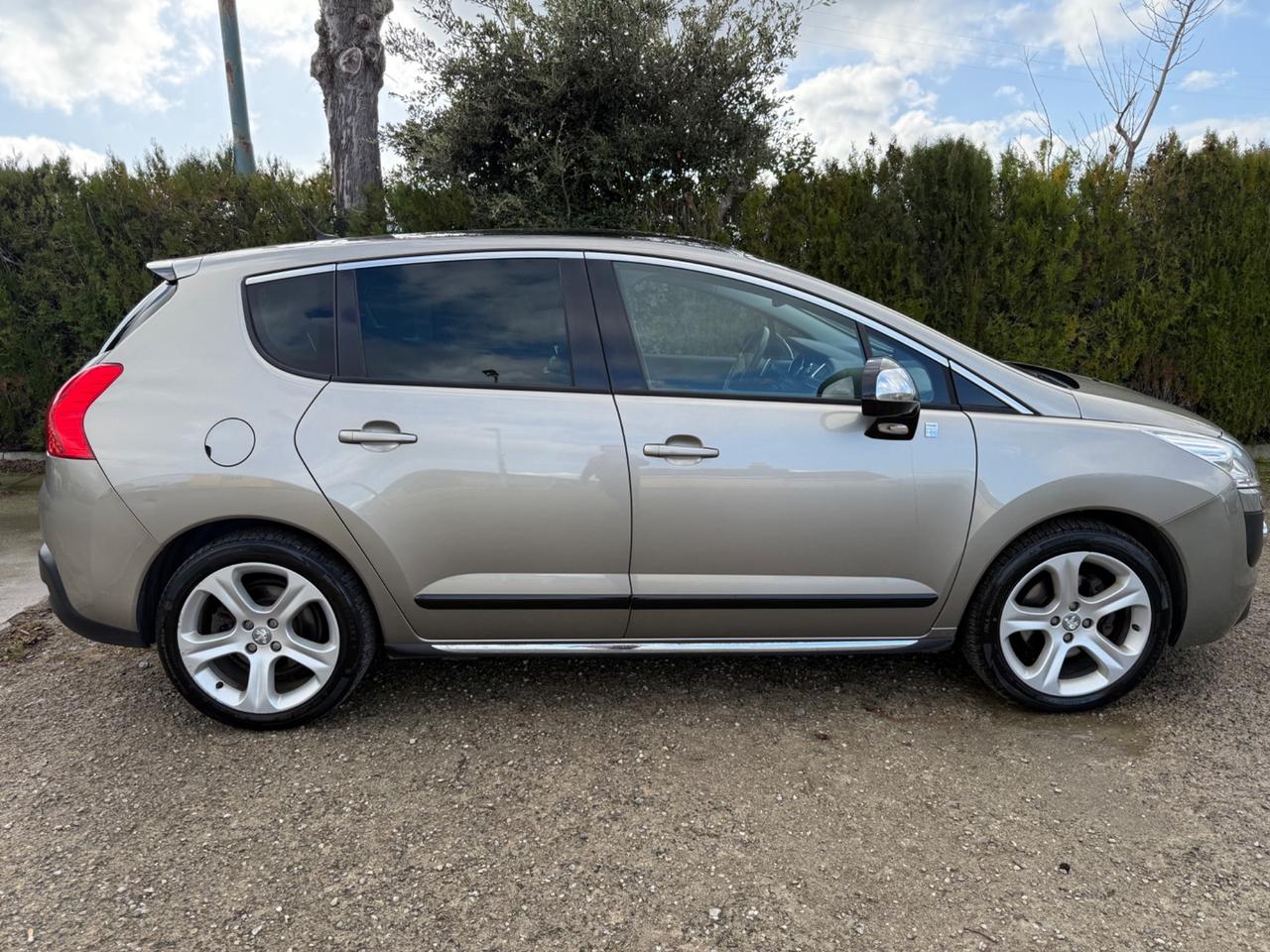 Peugeot 3008 2.0 HDi 163CV aut. Allure