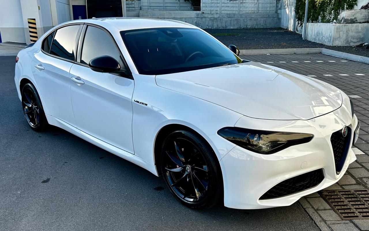 Alfa Romeo Giulia 2.2 D q2 VELOCE 180 CV AT8