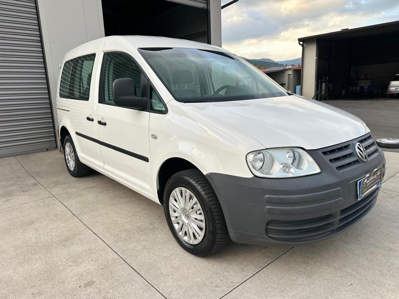 Volkswagen Caddy 2.0 SDI 70CV Vetrato