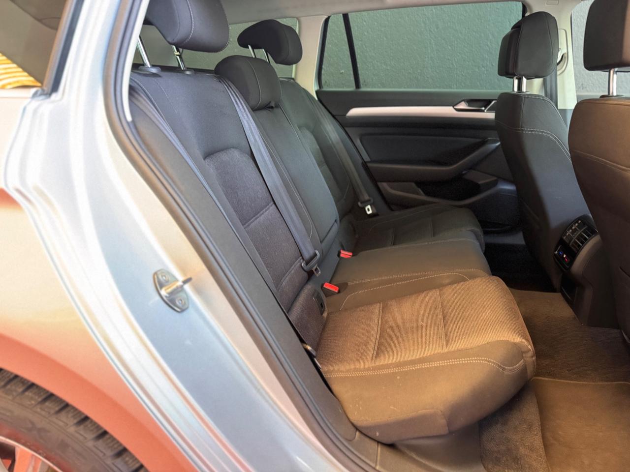Volkswagen Passat variant 2.0 TDI CAMBIO AUTOMATICO DSG