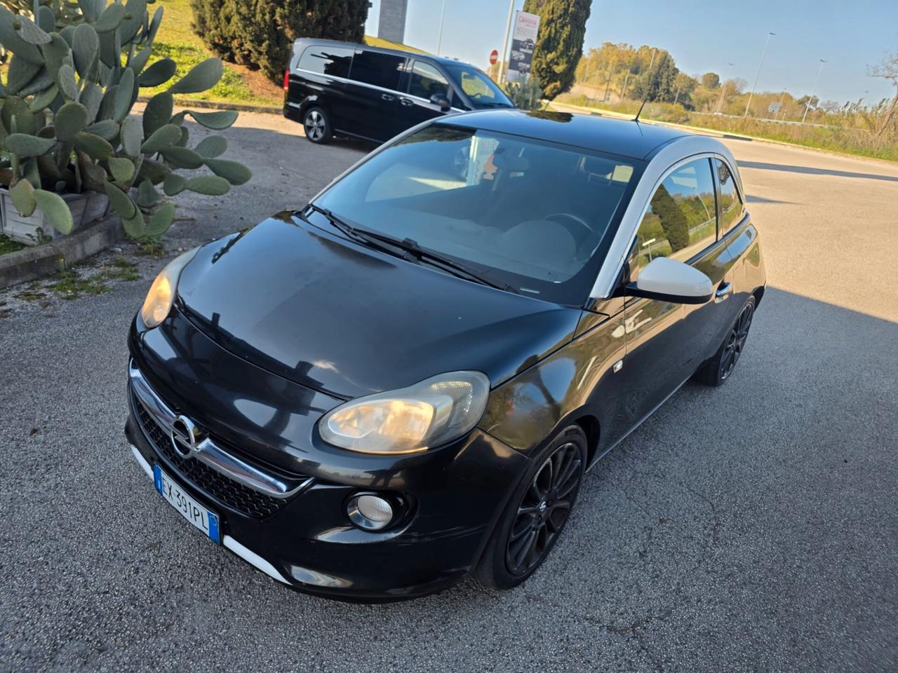 Opel Adam 1.4 87 CV GPL anno 2015