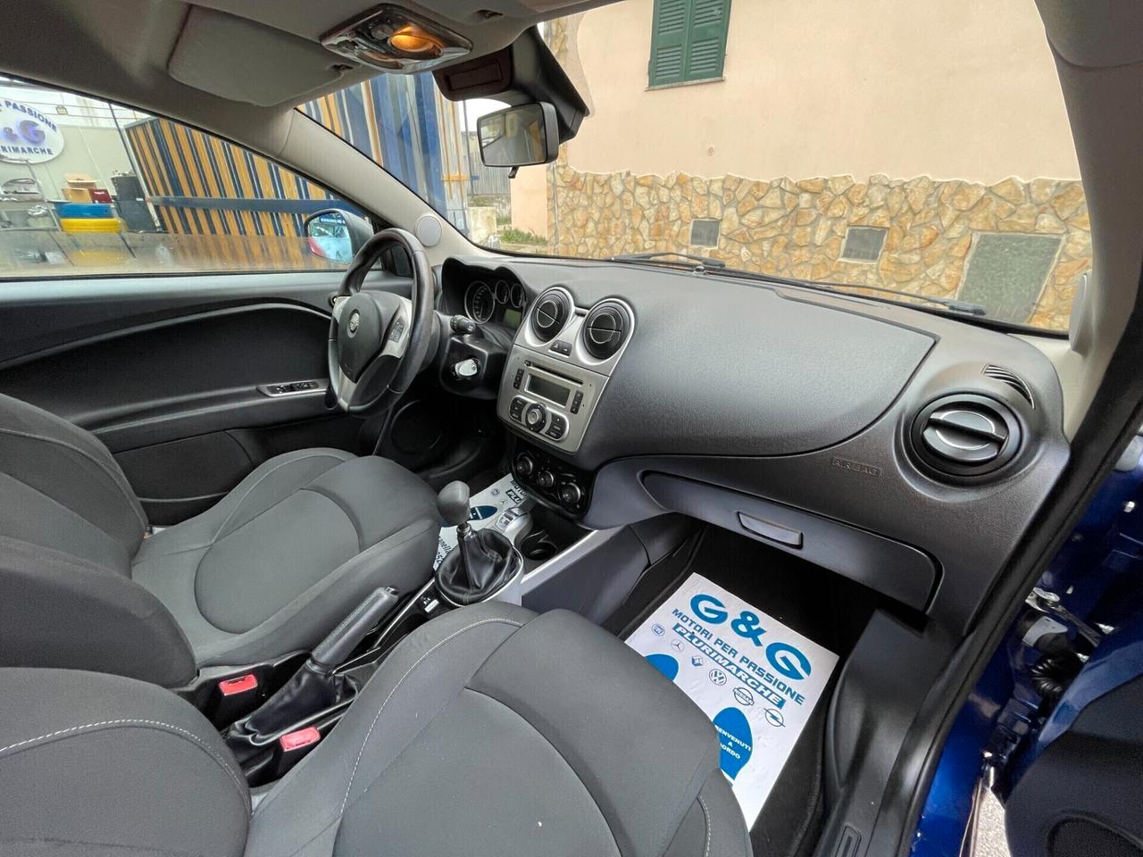 Alfa Romeo MiTo 1.4 78 CV Distinctive Sport Pack