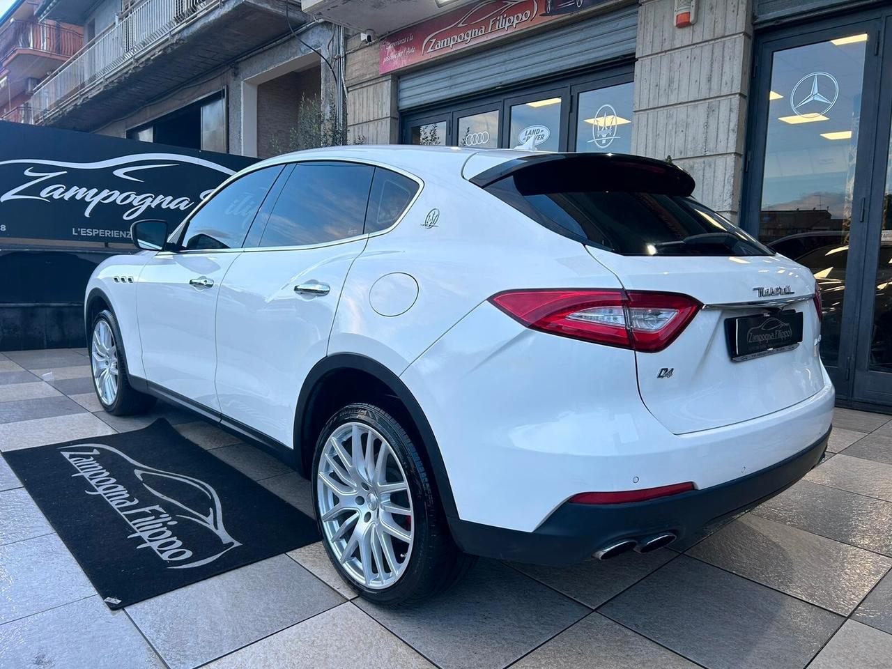 Maserati Levante 3.0 V6 Q4 Granlusso 2018