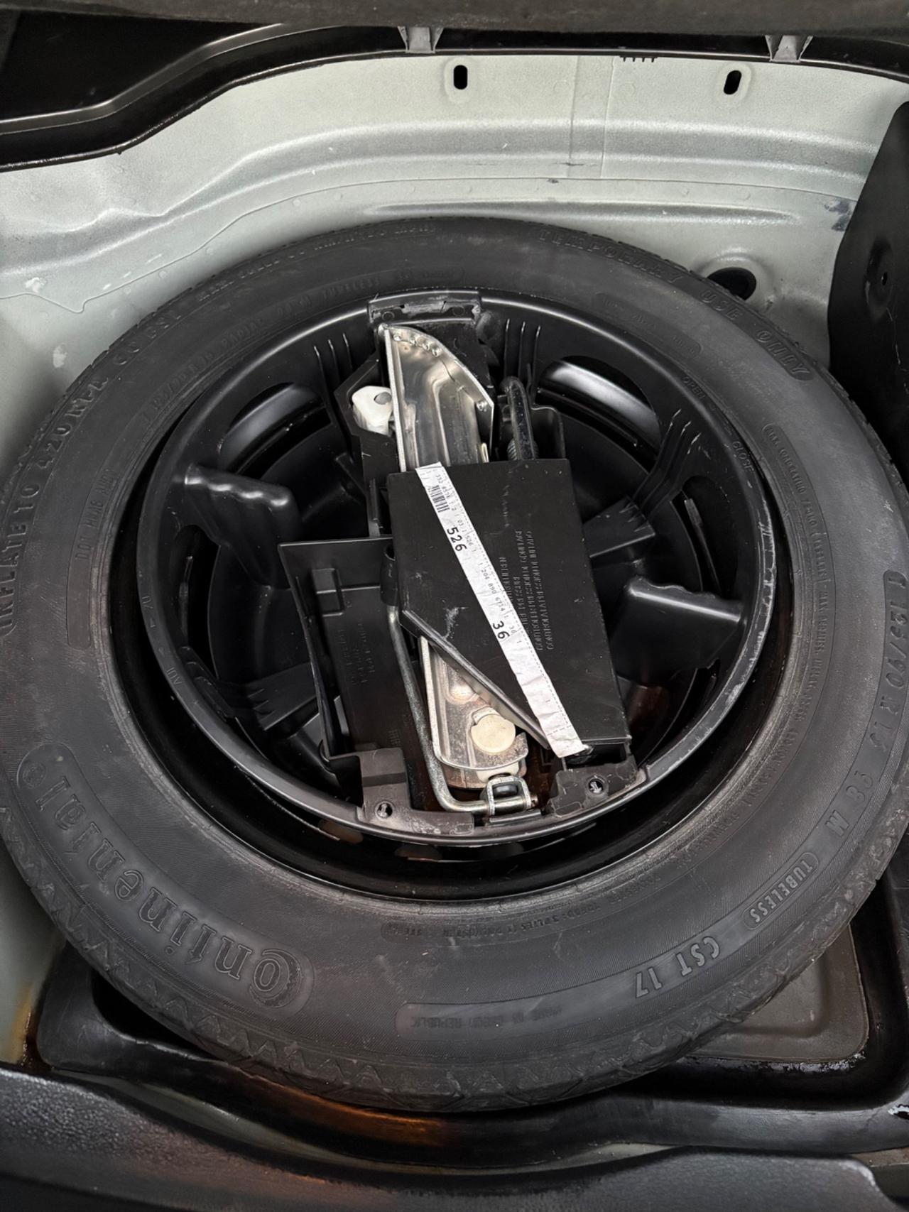 Mercedes-benz C 220 CDI BlueEFFICIENCY Avantgarde