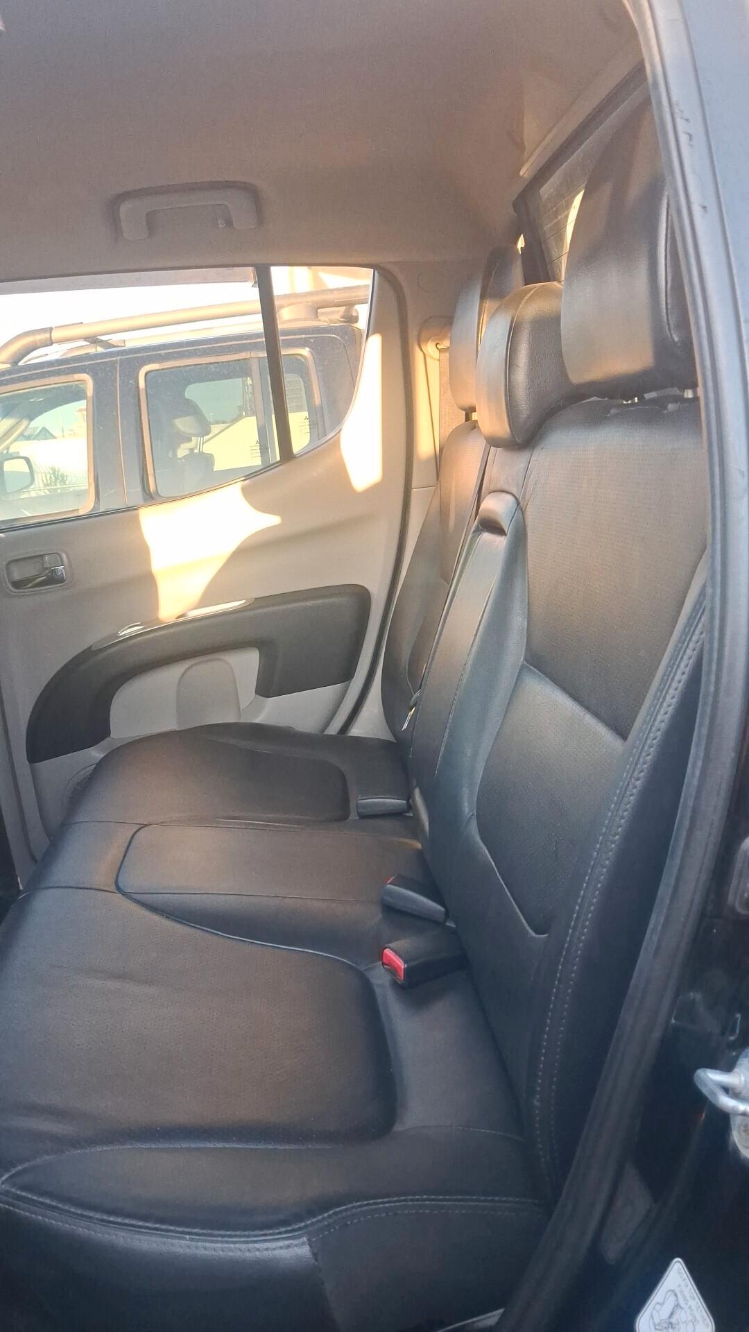 MITSUBISHI L200 D/C Worrior 2.500 DI-D 178cv A/T