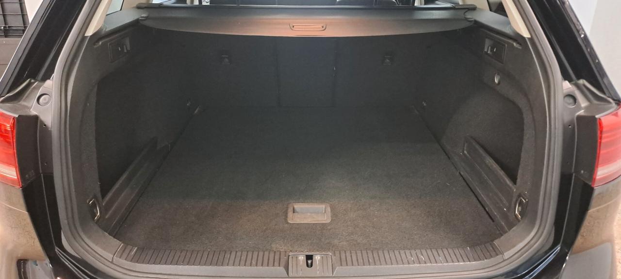 Volkswagen Passat Variant 1.6 TDI Business BlueMotion Technology