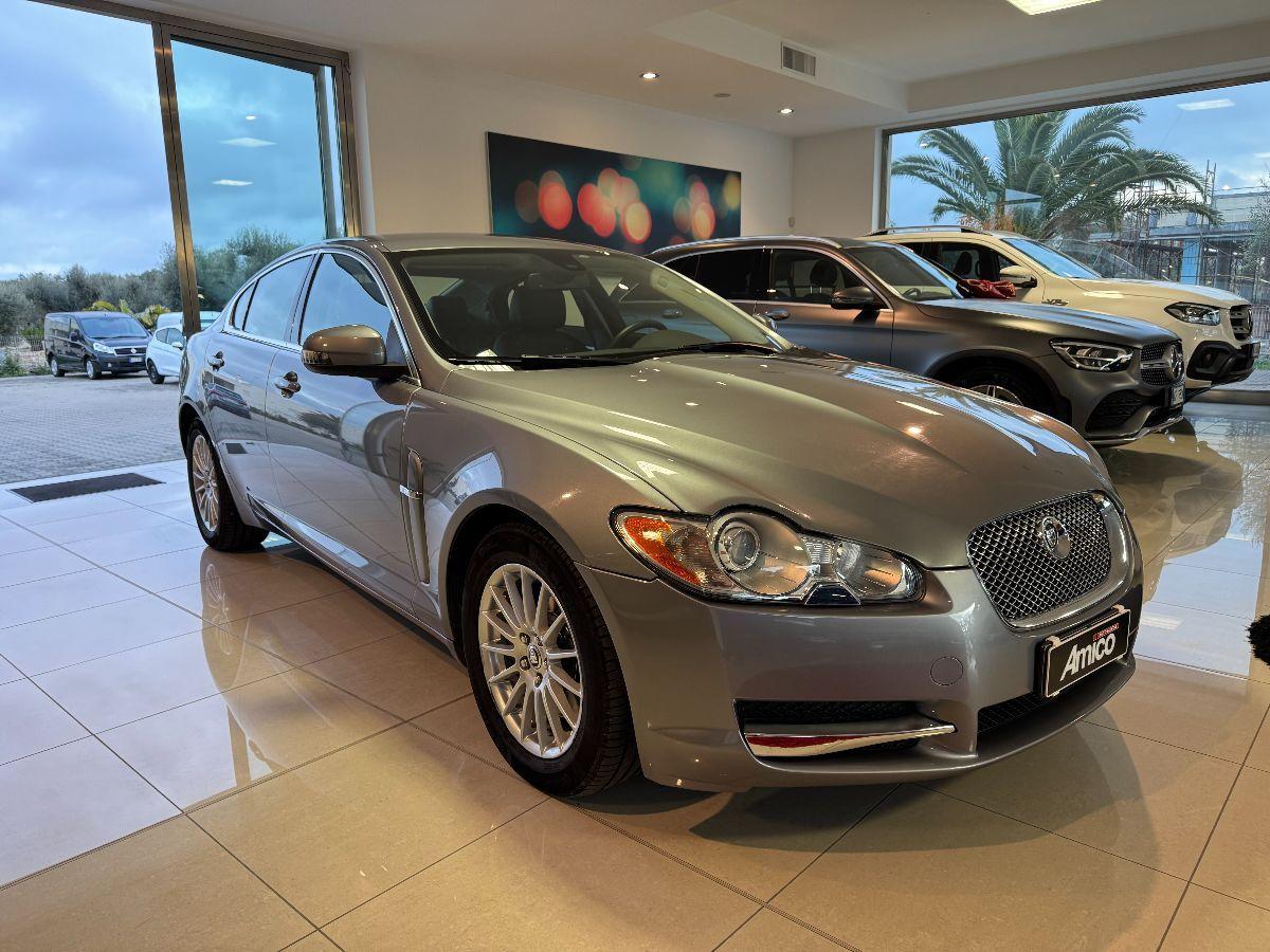 JAGUAR XF 2.7D V6 Luxury Solo 138.000km Da collezione