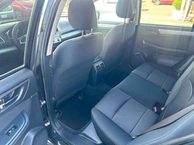 Subaru OUTBACK 2.0d Lineartronic Style