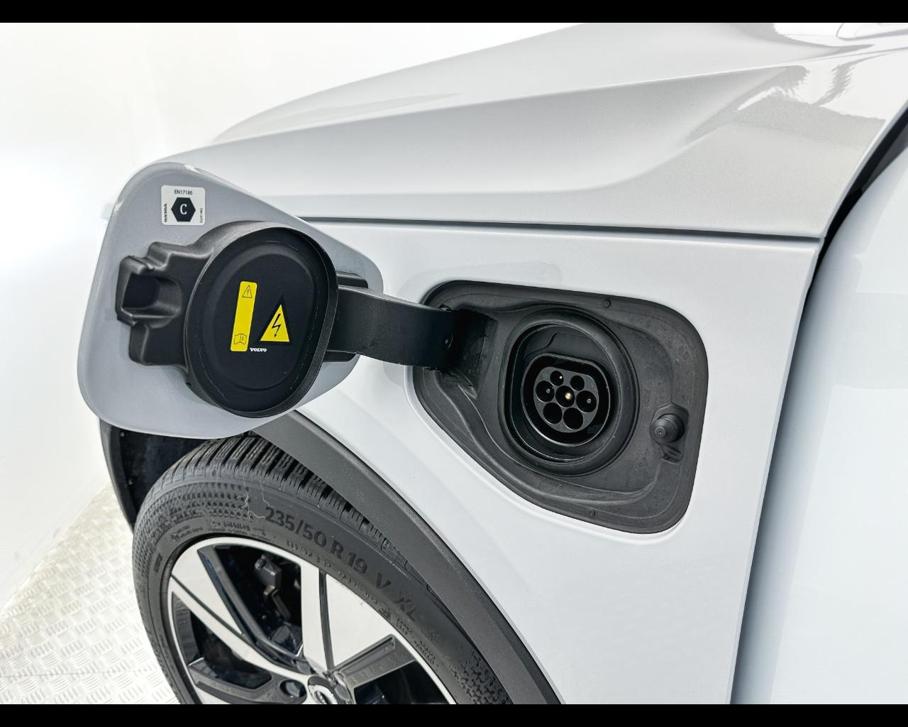 VOLVO XC40 (2017-->) - XC40 T5 Recharge Plug-in Hybrid automatico Plus Dark