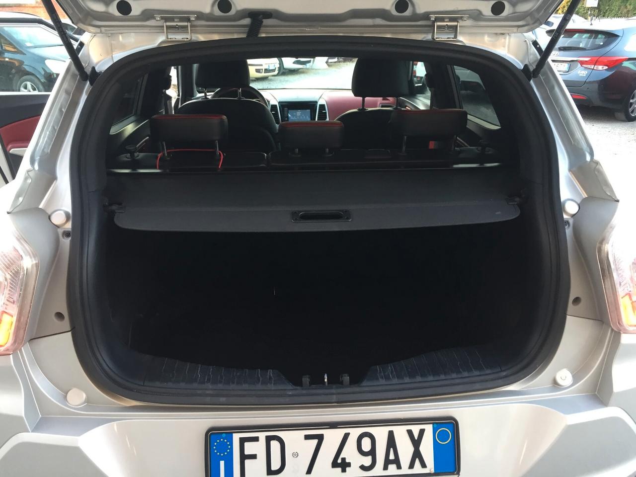 Ssangyong Tivoli 1.6d 2WD Start