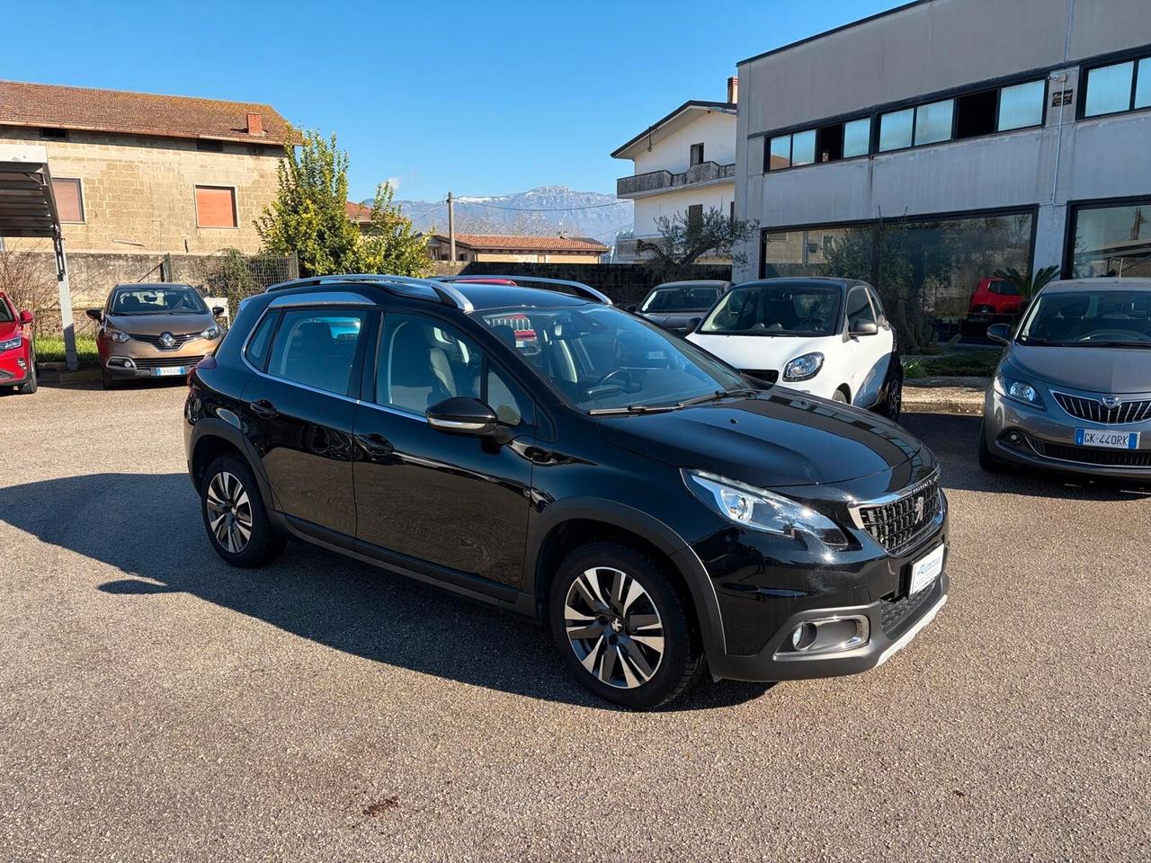 Peugeot 2008 BlueHDi 120 EAT6 S&S Allure