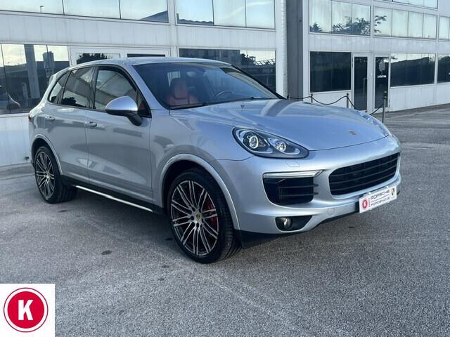 Porsche Cayenne 3.0 Diesel Platinum Edition