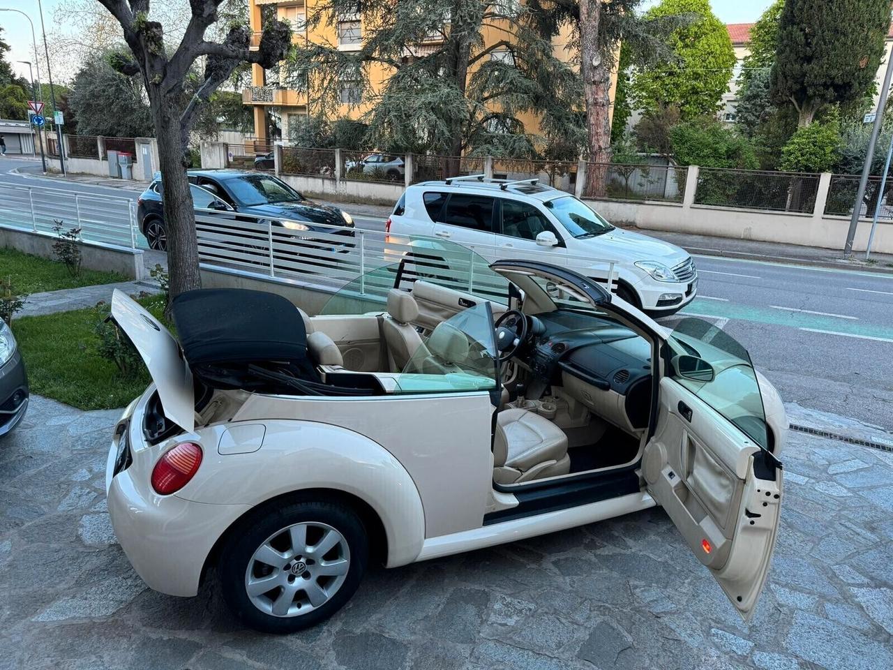 VW NEW BEETLE 1.9 TDI 101CV CABRIO