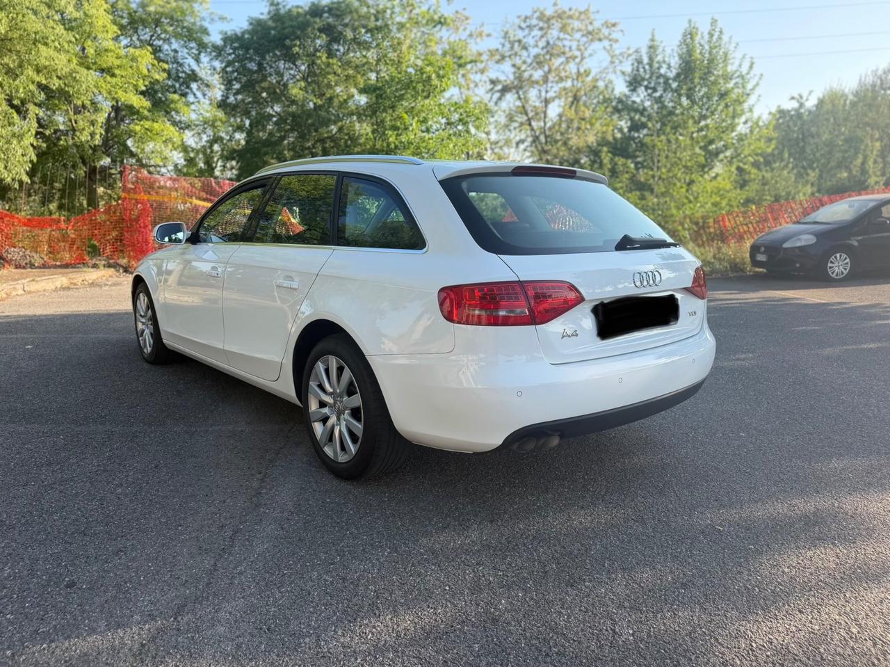 Audi a4 2.0 diesel cambio automatico full pelle 143cv