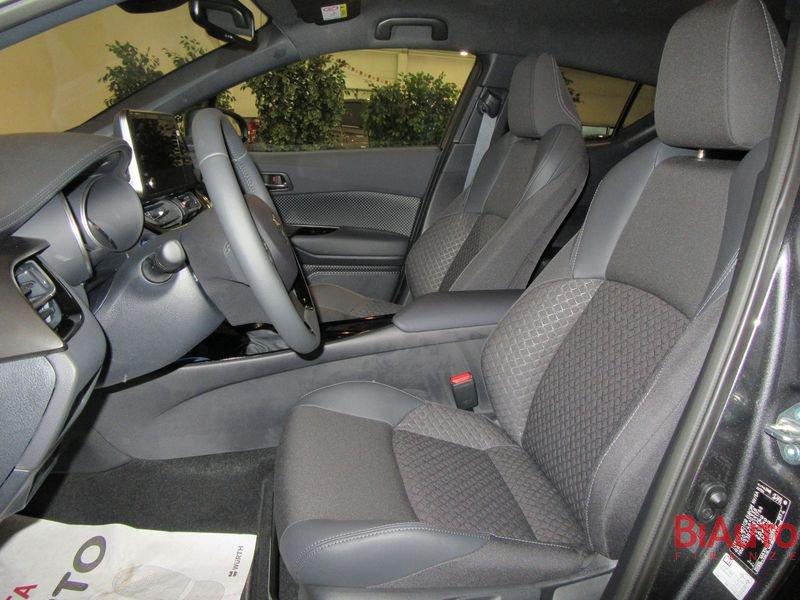 Toyota C-HR 2.0 Hybrid E-CVT Trend