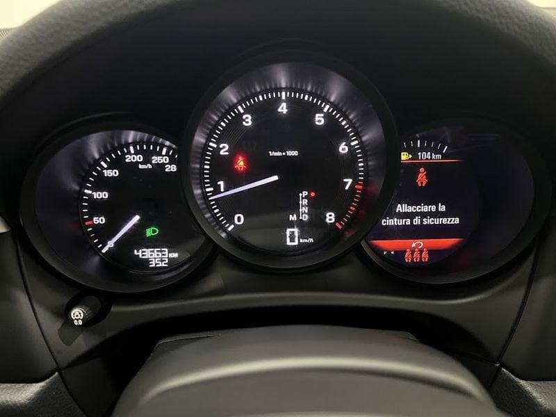 Porsche Macan 2.0 265 CV