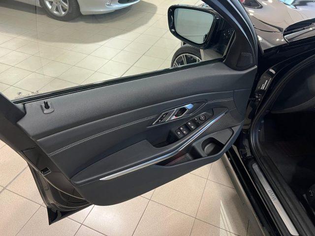 BMW 320 i G20 BERLINA ! MSPORT ! CERCHI 20 ! FULL OPTIONA