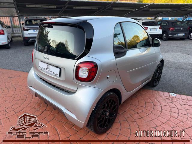 SMART ForTwo 1.0 twinamic Superpassion NAVI! LED! PREZZO REALE!
