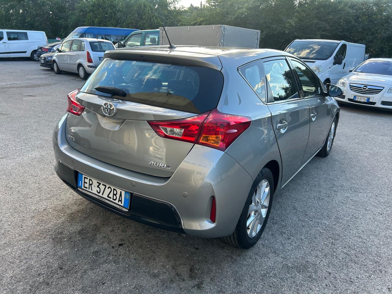 Toyota Auris 1.4 D-4D Lounge
