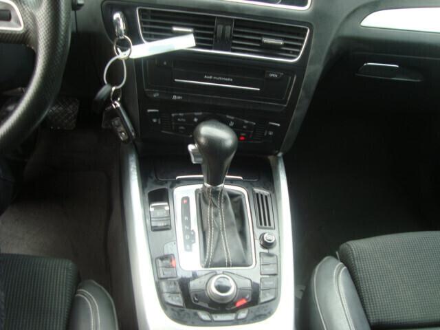 Audi Q5 2.0 tdi Quattro 170cv S-Tronic S-LINE