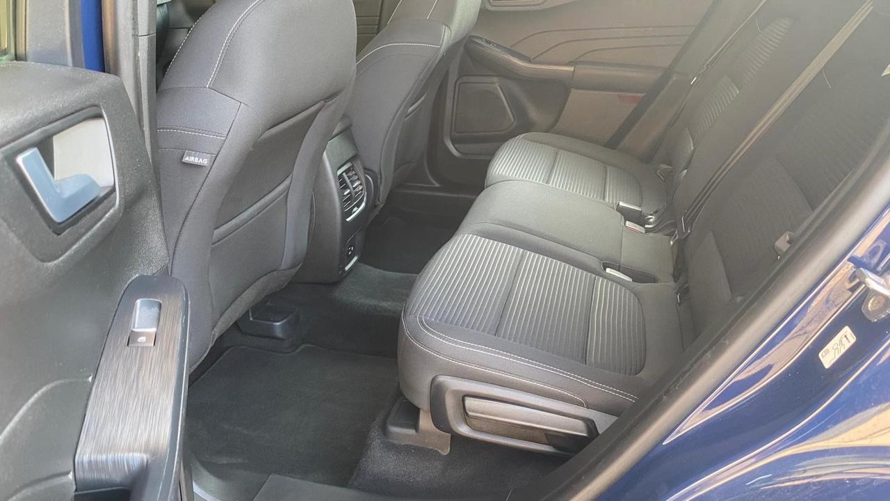 Ford Kuga 1.5 EcoBlue 120 CV 2WD Titanium autocarro 5-posti