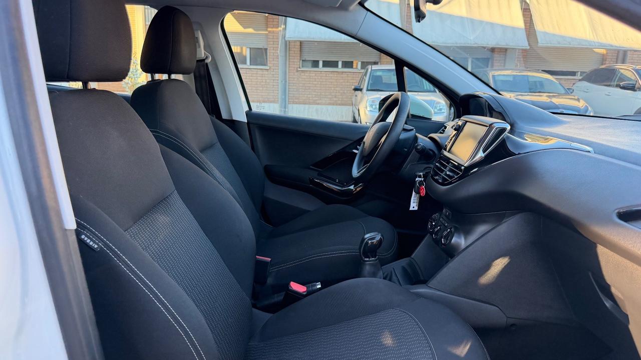 Peugeot 208 GT Line