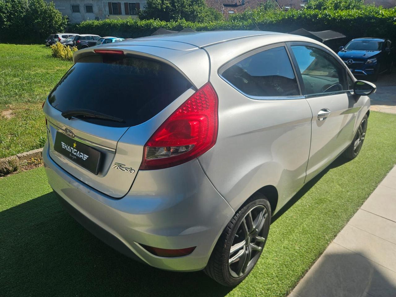 Ford Fiesta 1.4 TDCi 68CV 3 porte Titanium