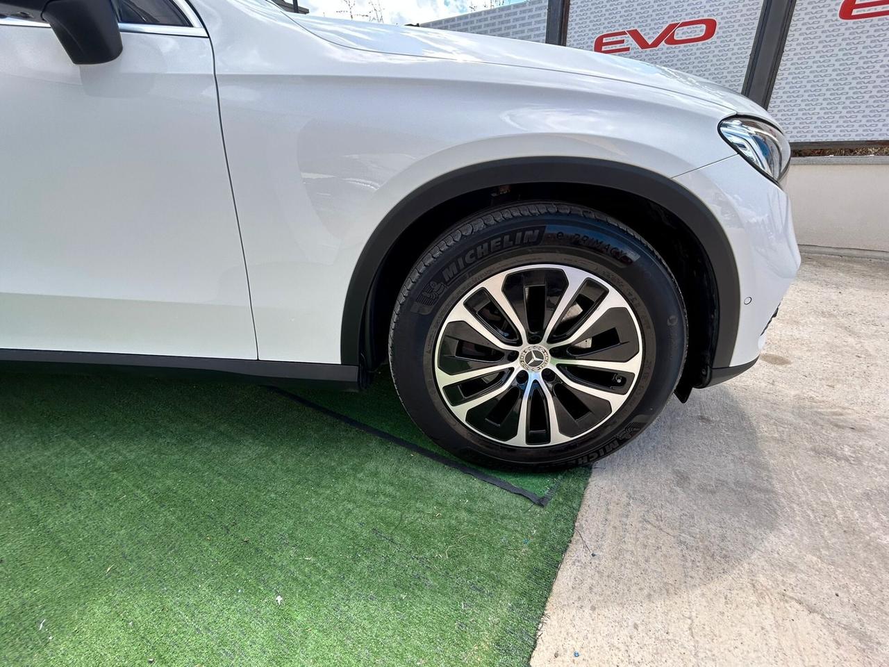 Mercedes-Benz GLC 220 d AMG Premium Plus 4matic auto