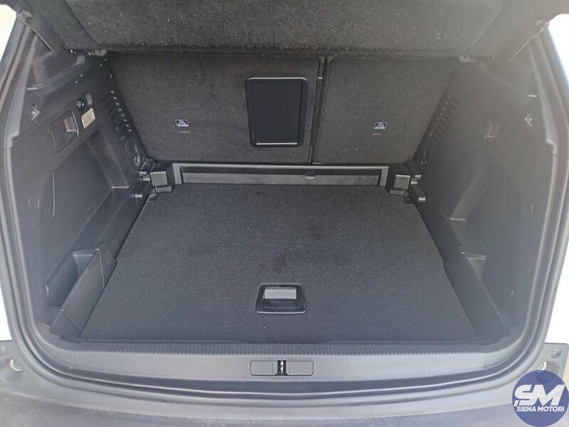 Peugeot 3008 BlueHDI 130 EAT8 S&S Allure