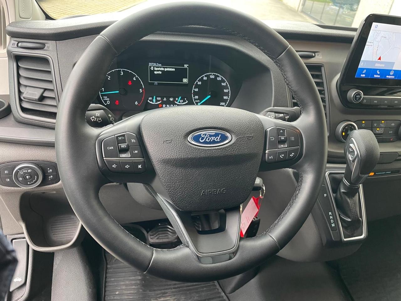 Ford Transit Custom 2.0 EcoBlue 130 cv 9 posti Cambio Automatico