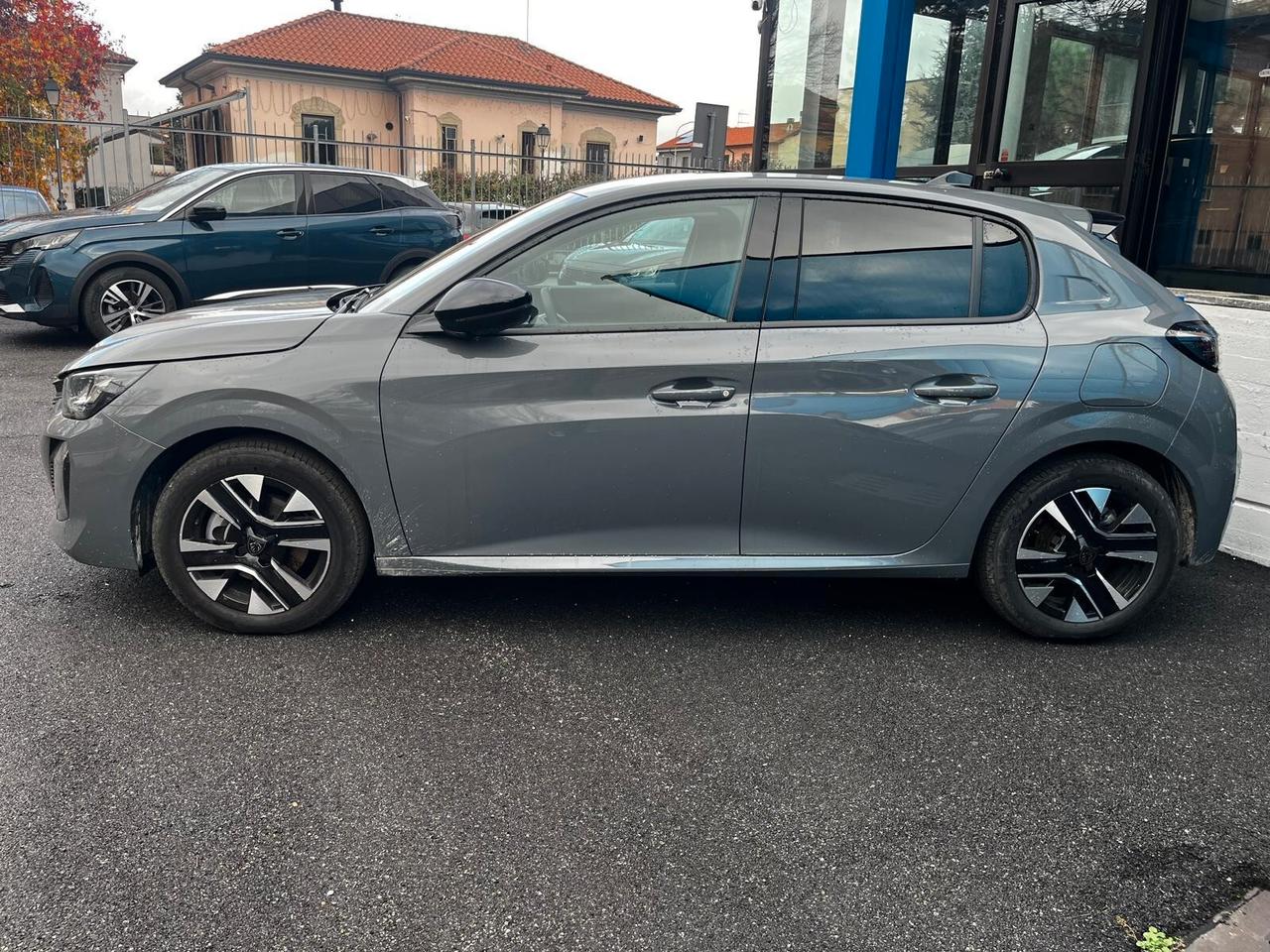 Peugeot 208 PureTech 100 Stop&Start 5 porte Allure