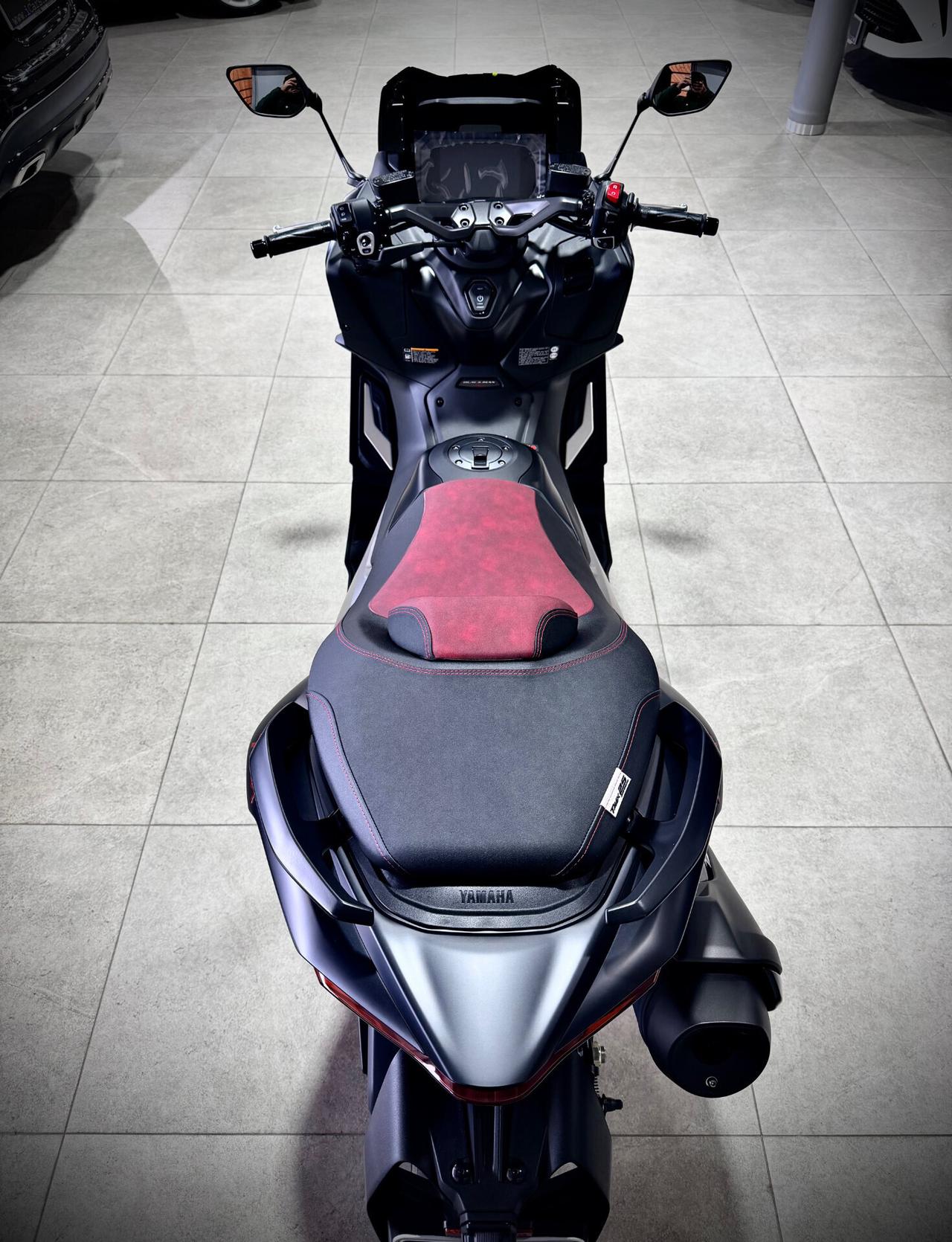 Yamaha T Max 560 Black Max 25th Anniversary