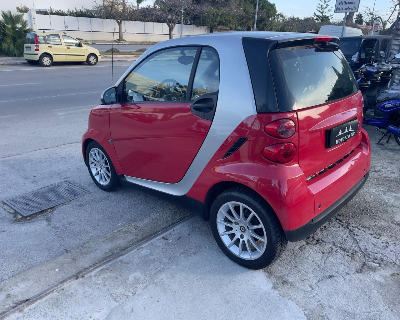 Smart ForTwo 1000 52 kW coupé passion