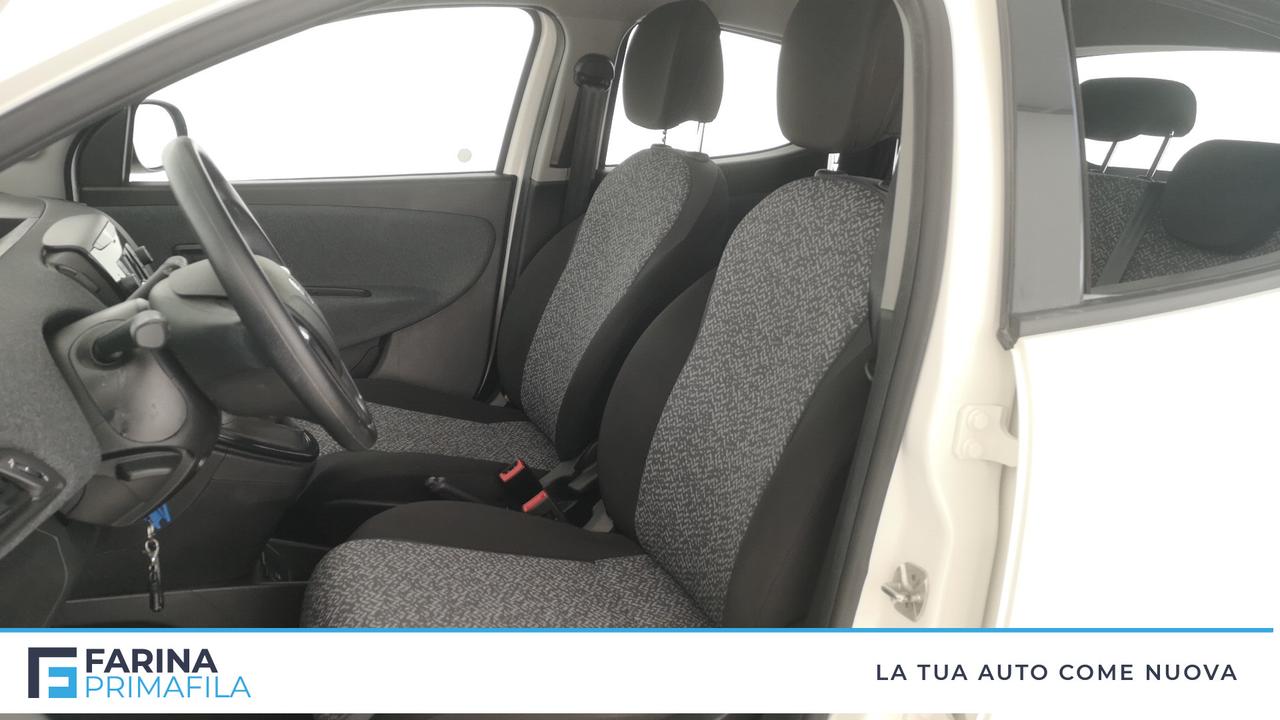 LANCIA Ypsilon III 2021 - Ypsilon 1.0 firefly hybrid Silver s&s 70cv 5p.ti