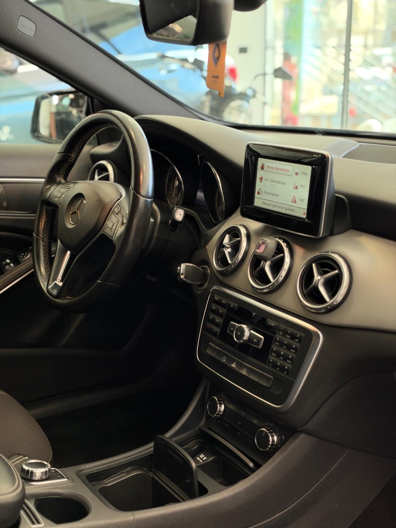 Mercedes-benz GLA 200 CDI Automatic Sport