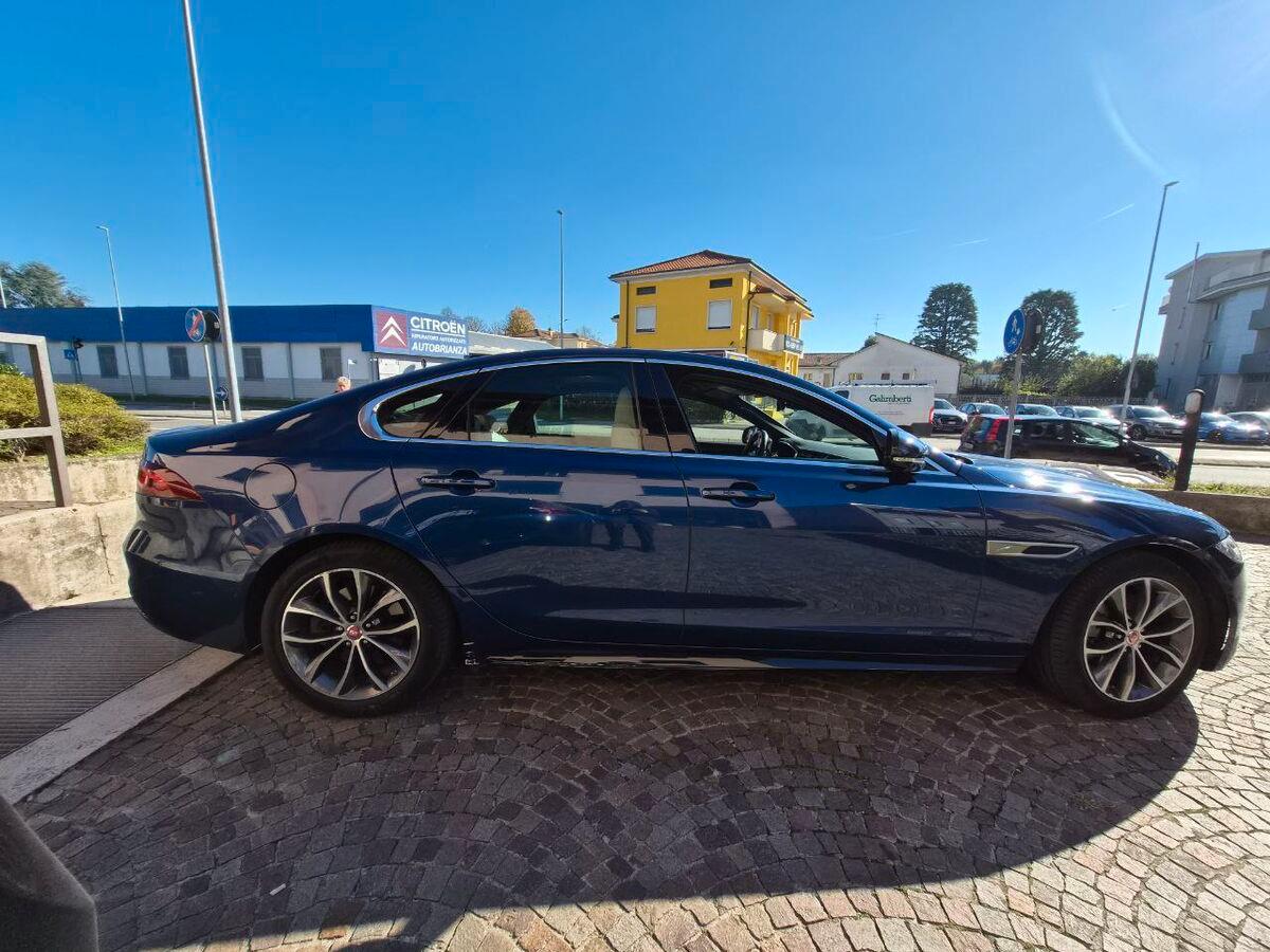 Jaguar XF II Berlina 2021 2.0d i4 mhev R-Dyn.HSE rwd 204cv auto