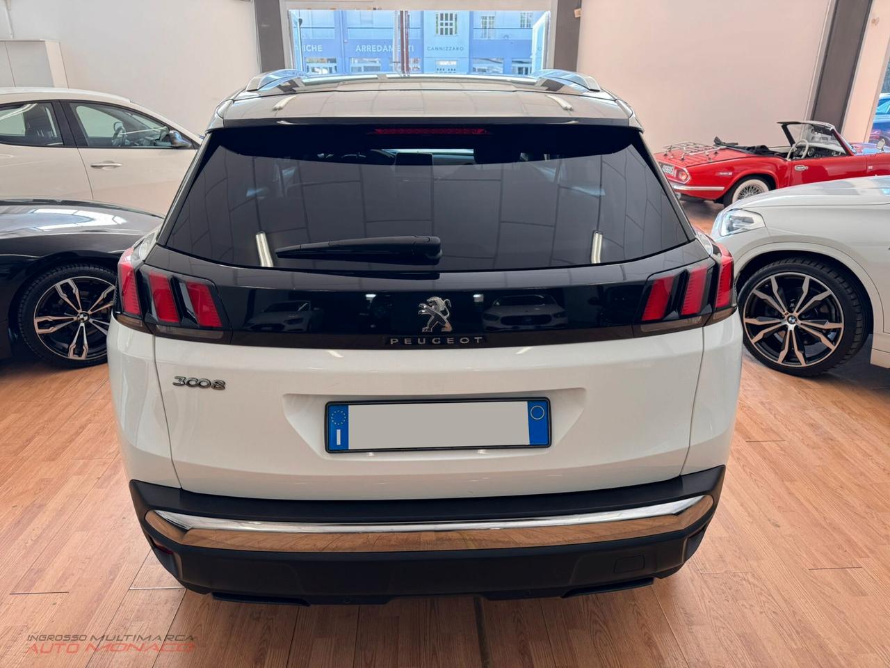 Peugeot 3008 BlueHDi S&S EAT8 Business 2020 130cv
