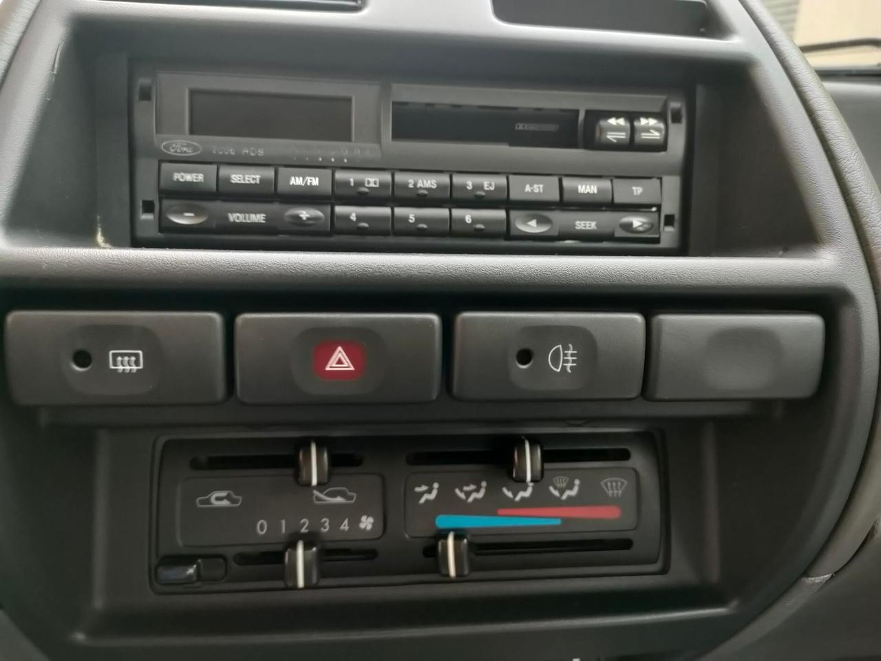 Ford Maverick 2.4i alias Nissan Terrano