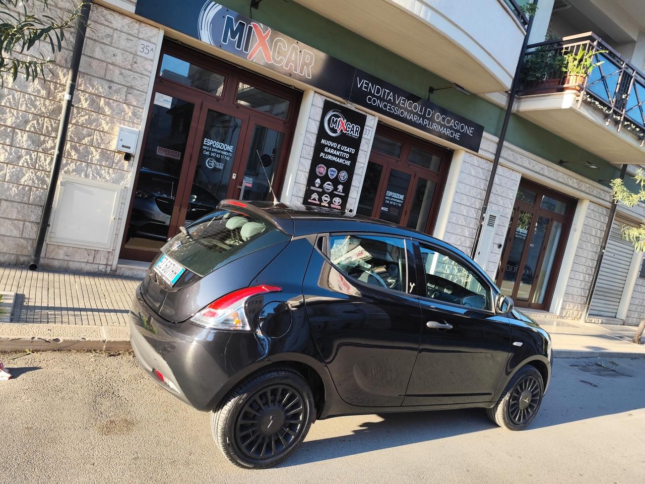 Lancia Ypsilon 1.2 benzina 69CV PERFETTA