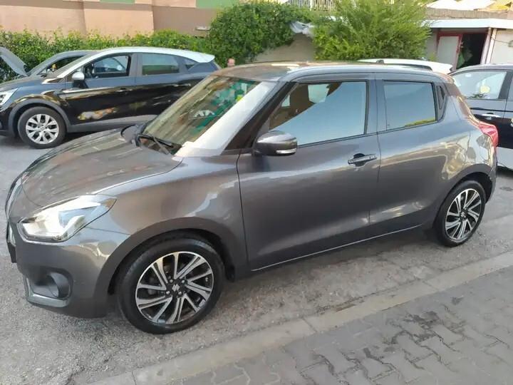 Suzuki Swift 1.2 Hybrid Top