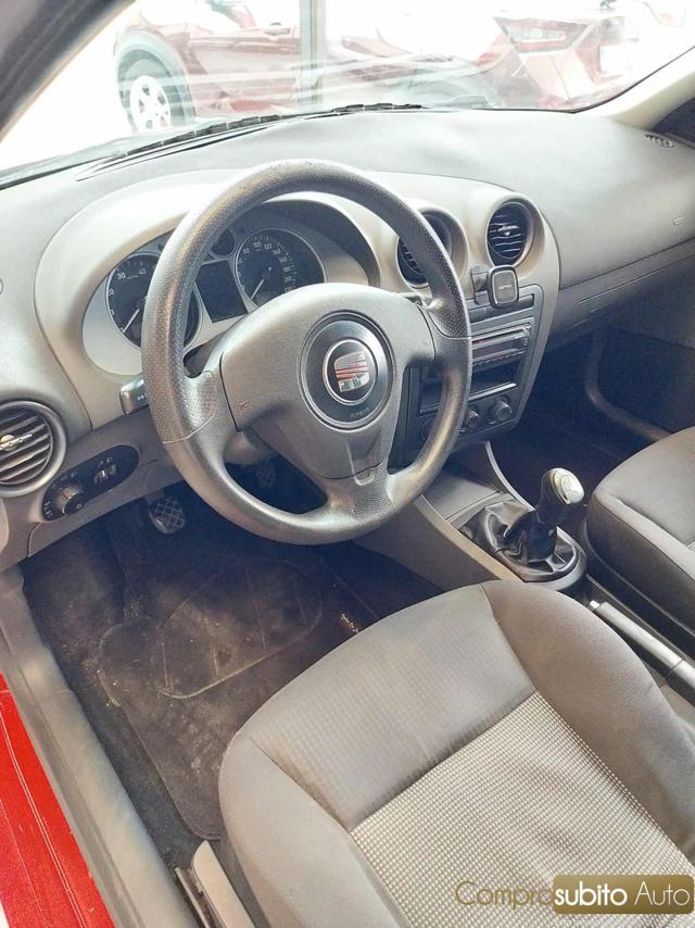 SEAT Ibiza 1.2 12V 70CV 5p. Reference DUAL