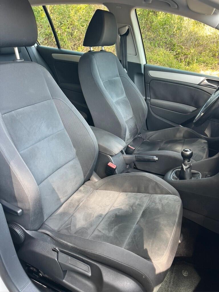 Volkswagen Golf 1.6 TDI DPF 5p. Highline
