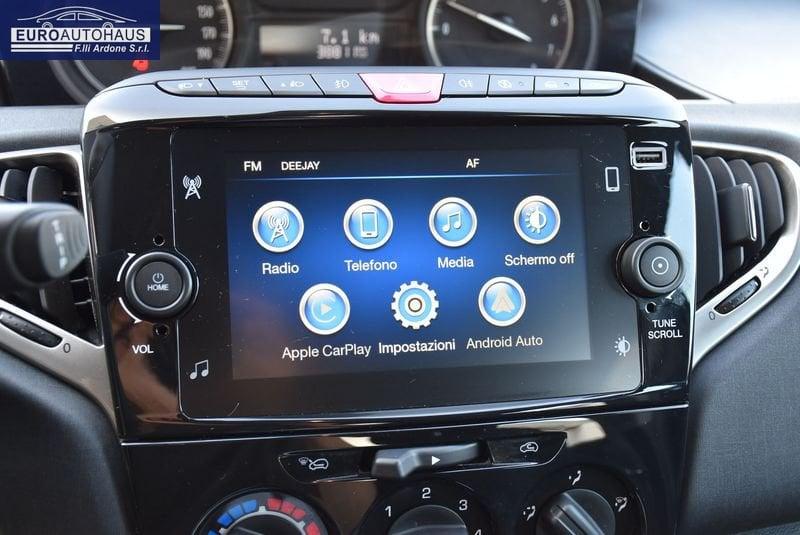 Lancia Ypsilon Ypsilon 1.0 firefly hybrid Gold s&s 70cv